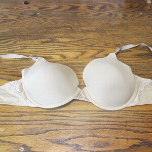 38C Maidenform Underwire Bra